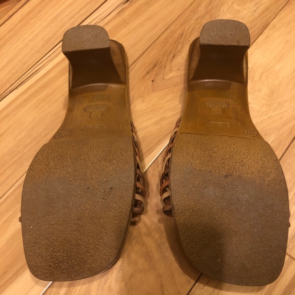 Fioni size 8.5 summer heels - Picture 2 of 4